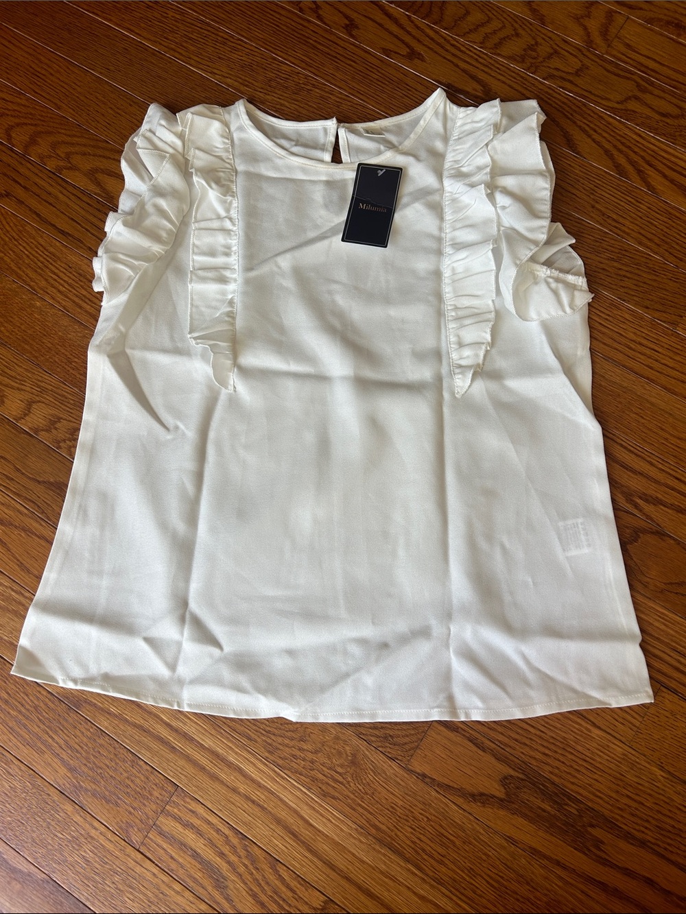 Ruffle Sleeve white Women's Top (NWT)